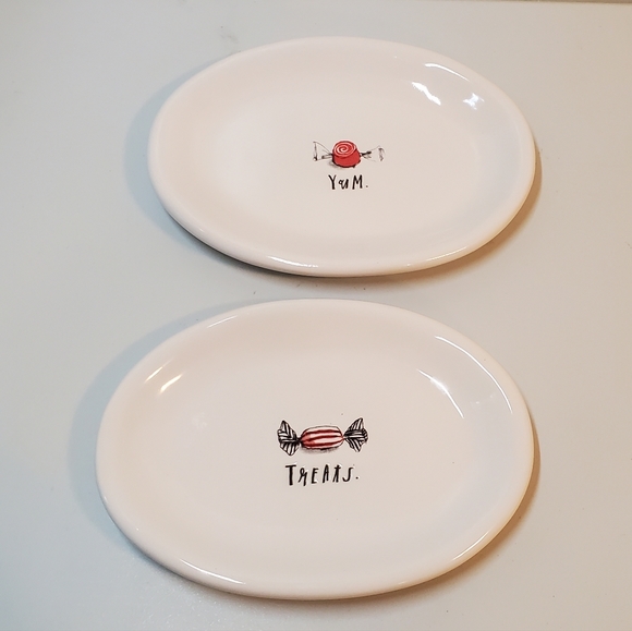 New Rae Dunn Yum & Treats Plates - Picture 2 of 7